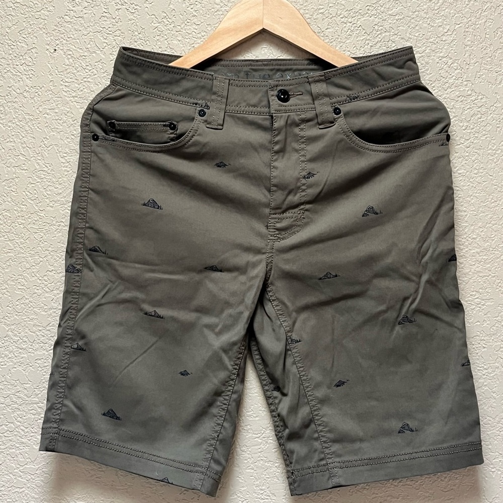 Prana Brion Mountain Printed Graphic Dark Olive Colored Mens Shorts Size 14x20